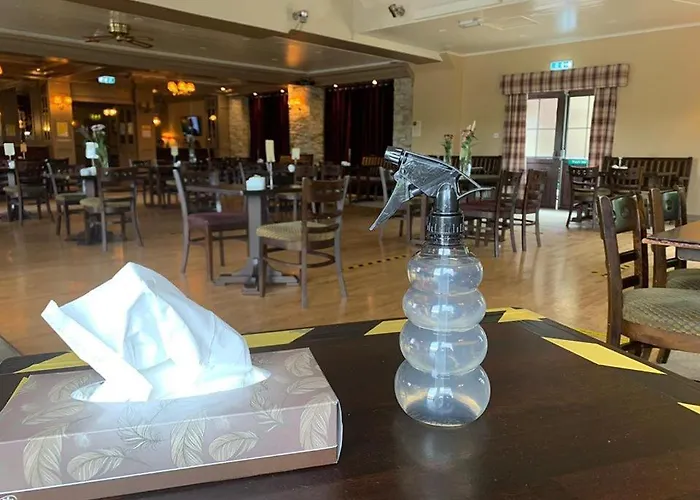 Penzion The Lagoon Restaurant And 4*